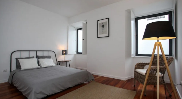 Семейный люкс Цокольный этаж c 1 комнатой Place Of Moments Urban-Suites