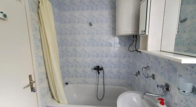 Апартаменты Comfort Apartment with wi-fi and parking Sarajevo Center