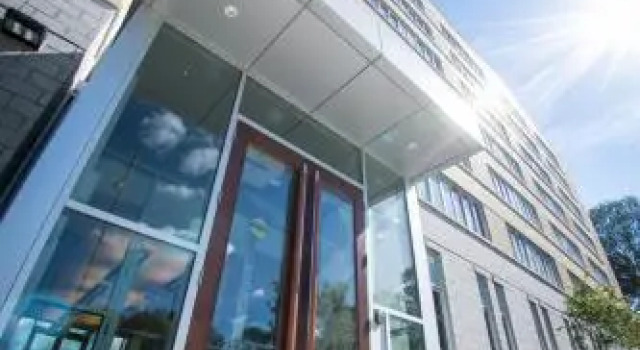 Lakehead University Residence and Conference Centre, Book Hotel Hoteller i Orillia med parkering, Parkering