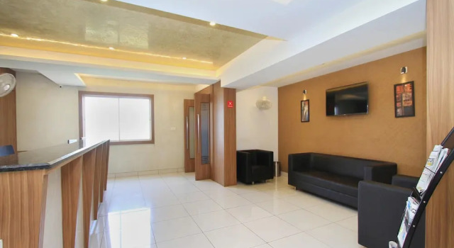 OYO 7039 Heramba Comforts, Prenota Hotel Ullal Karnataka