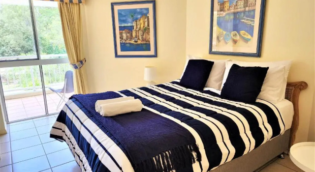 Апартаменты Fairways Golf & Beach Retreat Bribie Island