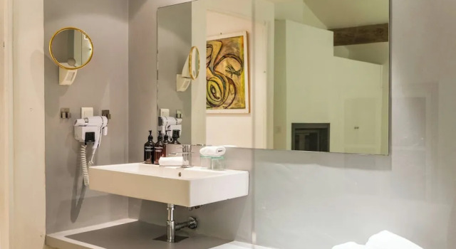 Апартаменты Le Galinier Lourmarin, a Beaumier Guesthouse