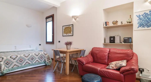 Bologna Central Studio, Забронировать Апартаменты/квартира Болонья провинция Болонья, рядом с Башня Гарисенда