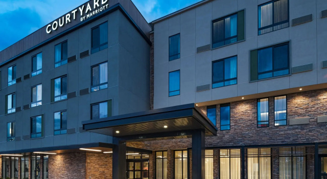 Courtyard by Marriott Colorado Springs North/Air Force Academy, Book Hotel 3-stjernede hoteller i Columbia, 3*