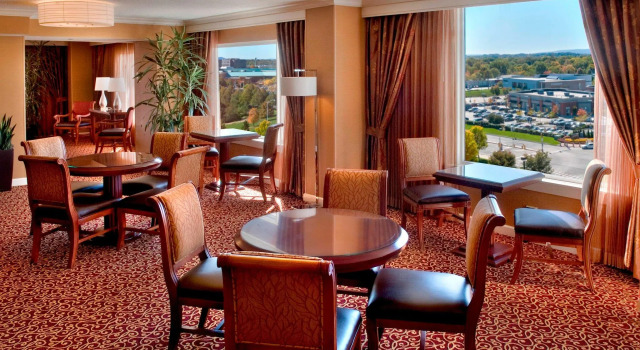 Двухместный полулюкс c 1 комнатой Bridgewater Marriott