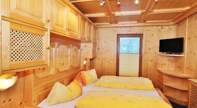 Chalet in Wald Near Zillertal Ski Area, Забронировать Шале Вальд-им-Пинцгау 