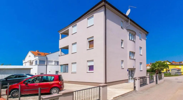 Apartments Tomo