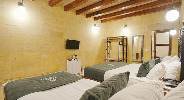 Трёхместный номер Deluxe Kayra Cave Suites