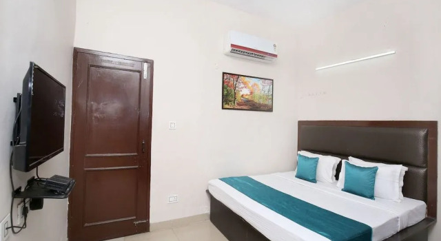 OYO 14832 Hotel Rooftop