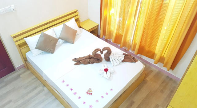 Sunny Lodge, Buchen Sie Hotel Alif Dhaalu Atoll Malediven