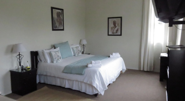 Caxton Manor B&B