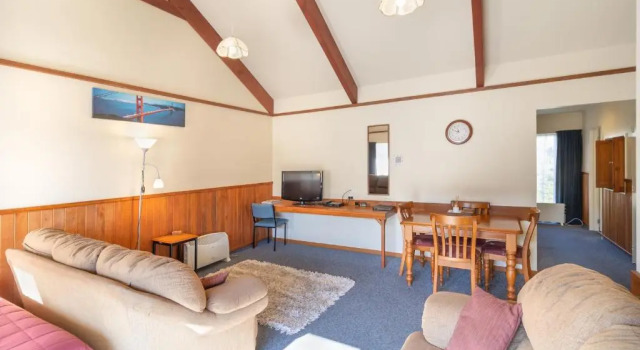Апартаменты Anatoki Lodge Motel
