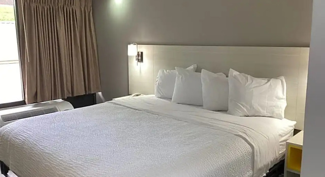Номер Standard Days-Inn by Wyndham Baltimore Northwest