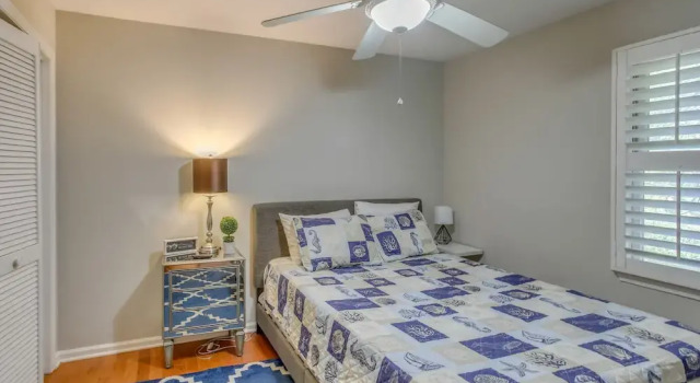 Walk to Beach: Myrtle Beach Home w/ Saltwater Pool, Забронировать Дом для отпуска Коттеджи Южной Каролины, Коттедж