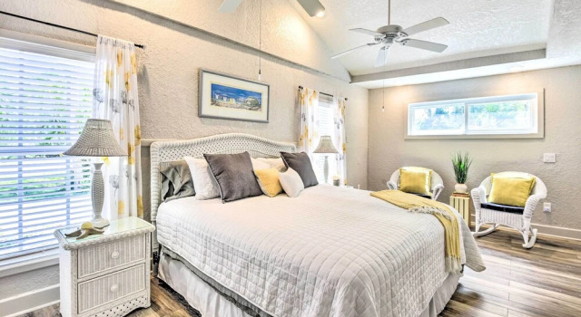 Port Charlotte Cottage ~ 3 Mi to Beach Park!