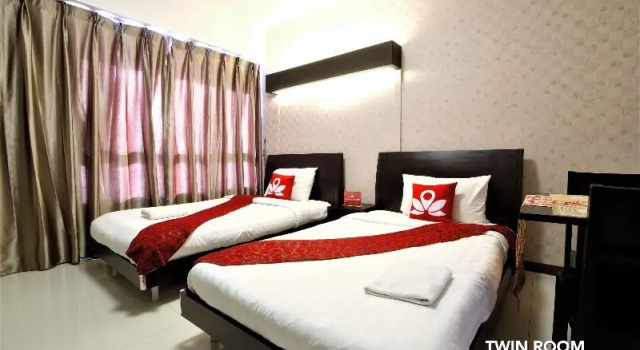 ZEN Rooms Sunshine City Suites