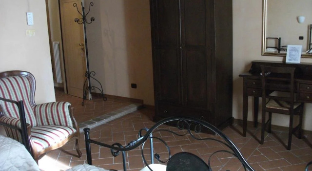 Hotel Trattoria Taddeo E Federico Palazzo Baldani, Rezervovat Hotel  