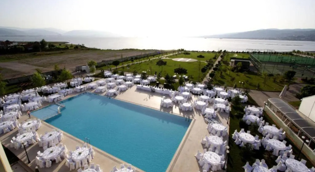 Standardowy rodzinny pokój EmexOtel Kocaeli
