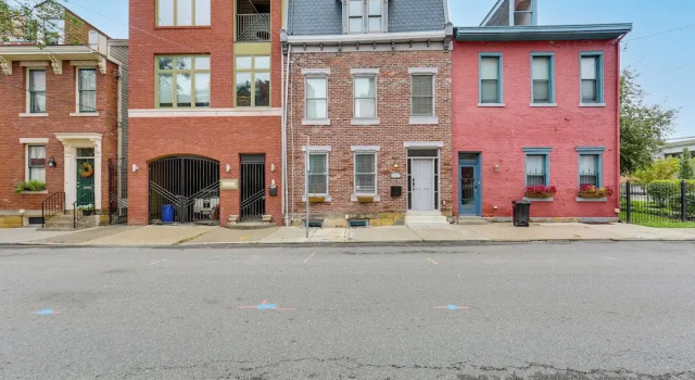 1 Mi to Dtwn: Walkable Gem in Pittsburgh, Забронировать Апартаменты/квартира Апартаменты Питтсбурга, рядом с Центр афроамериканской культуры им. Огеста Вилсона, Апартаменты/квартира