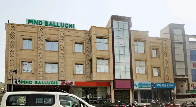 City Hotel and Suites Agra, Забронировать Отель Taj Ganj Таджгандж