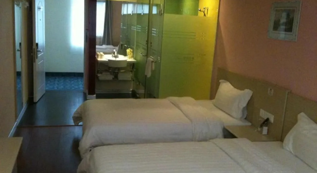 Pianyiju Hotel Binzhou Huanghe Road Branch, Prenota Hotel Hotel a Shandong con parcheggio, Parcheggio