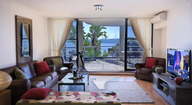 ShortOzStay at Mariners Cove