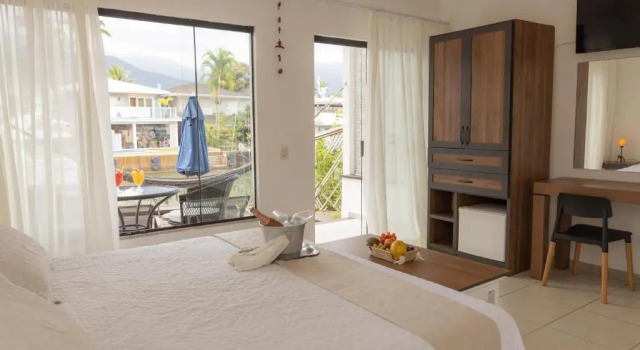 Люкс с видом на море Angra Boutique Hotel