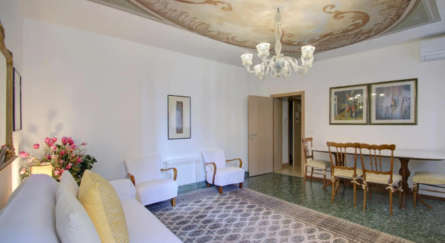 CANAL VIEWS SAN MARCO 240sqm 8pax 4Dbeds aircnd