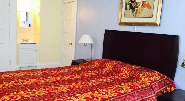 Aldrich Hotel