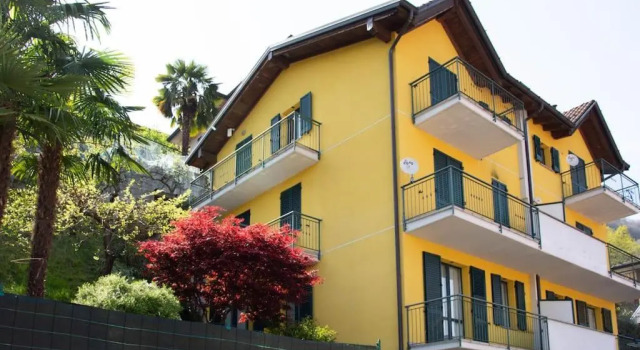 [Lake in 5 min, Free Parking&Terrace]⭑CA’ GIALLA⭑, Book Lejlighed Cadegliano-Viconago Lombardiet