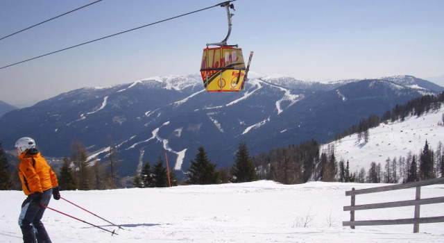 Апартаменты с балконом Apartment in Bad Kleinkirchheim