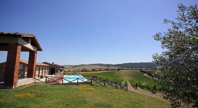 Апартаменты Agriturismo Casale Dello Sparviero