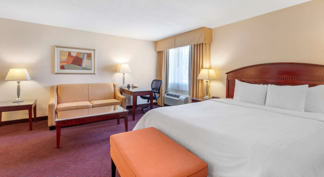 Двухместный люкс Best Western Plus West Covina Inn