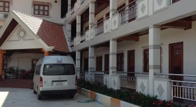 Vannida Hotel And Bungalow