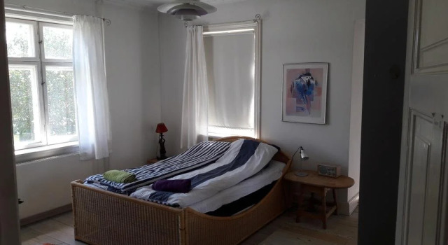 Linda's Bed & Shower Copenhagen, Забронировать Отель Копенгаген Остров Зеландия, рядом с Ванлёсе