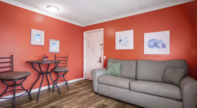 Люкс c 1 комнатой с балконом и с видом на море Edgewater Inn - Biloxi Beach