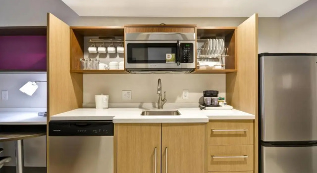 Четырёхместный люкс Home2 Suites By Hilton Columbus Airport East Broad