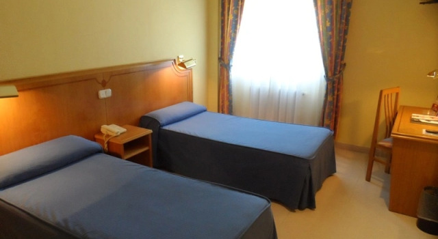 Одноместный номер Standard Hotel Rey Arturo Burgos