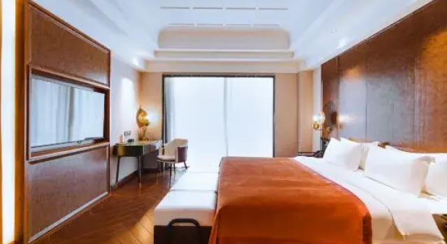 Люкс Business James Joyce Coffetel Ruipin Hotel (Zhangzhou Panhua City Plaza)
