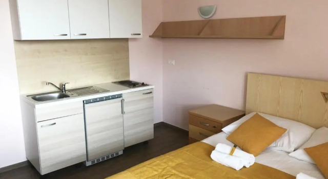 Студия с красивым видом из окна S Hotel - Simple City Centre Stay