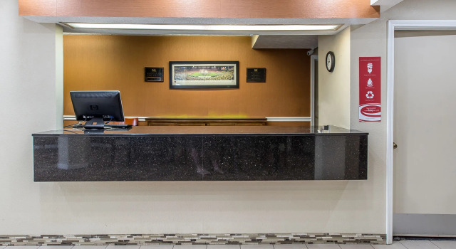 Econo Lodge Auburn, จอง โรงแรม ออเบิร์น แอละแบมา