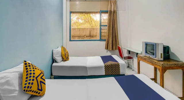 Standard Twin room Hotel O Margadana