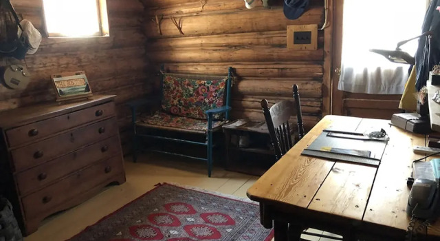 The Boston, Book Hotel Hoteller i Rangeley med parkering, Parkering