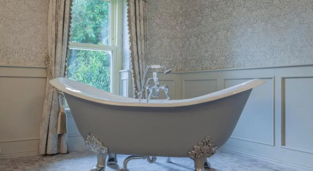 Suite Ballyseede Castle