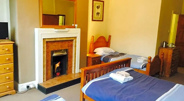 Четырёхместный номер Standard The Watergate Inn