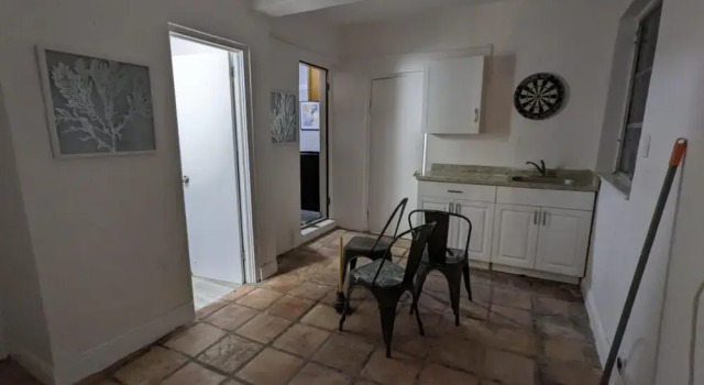Outstanding Miami Shores 5 BR Oasis w Pool and Parking