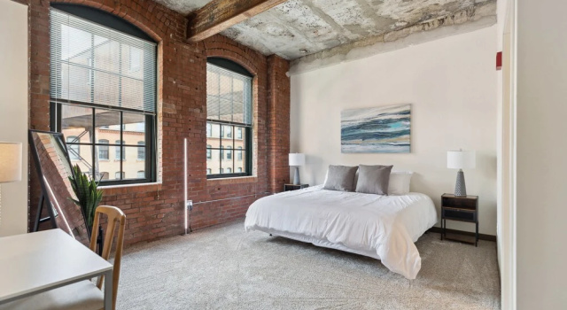 Апартаменты Historic Loft Retreat With Pool
