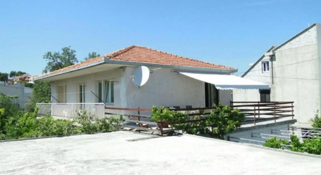 Rosa - With Parking - A1, Varaa Huoneisto Hotellit Split-Dalmatia pysäköinnillä, Pysäköinti