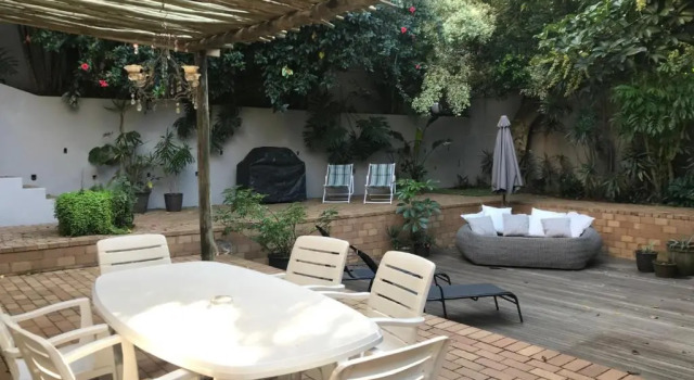 Апартаменты Beach Forest Lodge