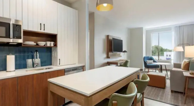 Двухместный люкс Staybridge Suites Lexington S Medical Ctr Area